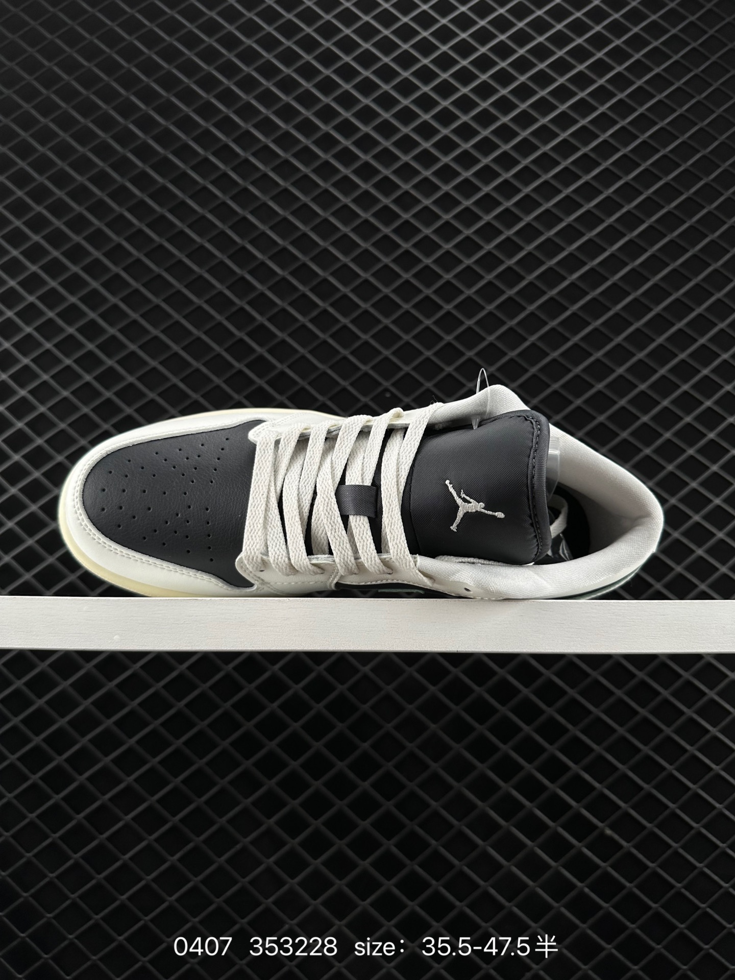 Air Jordan 1 Low AJ1